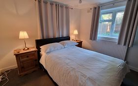 Beautiful Double Room In Acton, West London Guest House United Kingdom